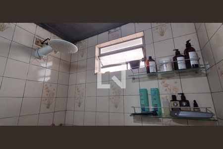 Casa à venda com 100m², 2 quartos e 3 vagas Casa à venda com 100m², 2 quartos e 3 vagasBanheiro