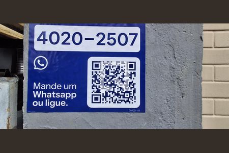 Casa à venda com 100m², 2 quartos e 3 vagas Casa à venda com 100m², 2 quartos e 3 vagasPlaquinha