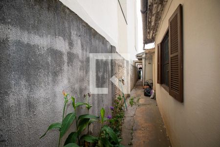 Casa à venda com 100m², 2 quartos e 1 vaga Casa à venda com 100m², 2 quartos e 1 vagaQuintal e Área de Serviço