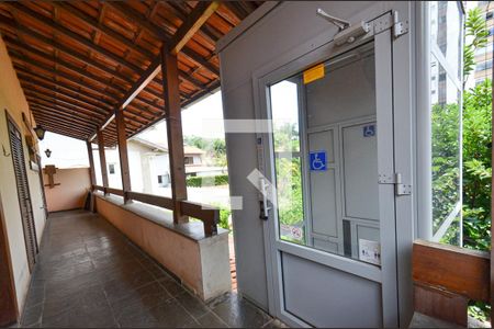 Casa para alugar com 351m², 4 quartos e 4 vagasVaranda/ elevador