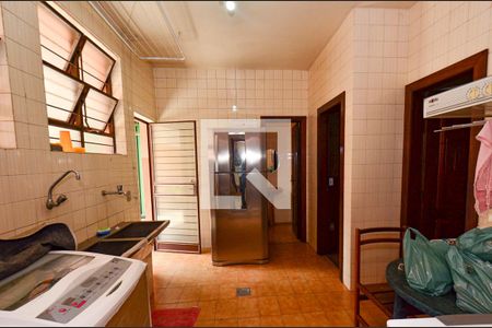 Casa para alugar com 351m², 4 quartos e 4 vagasCozinha