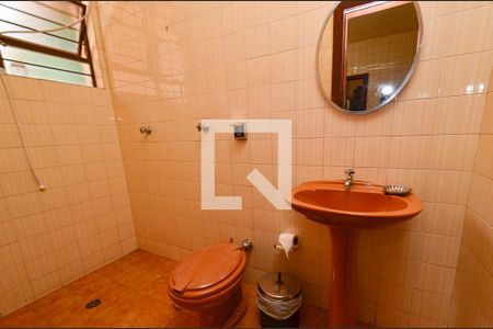 Casa para alugar com 351m², 4 quartos e 4 vagasBanheiro serviço