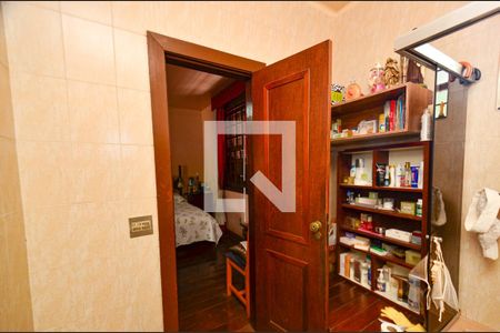 Casa para alugar com 351m², 4 quartos e 4 vagasBanheiro suite1