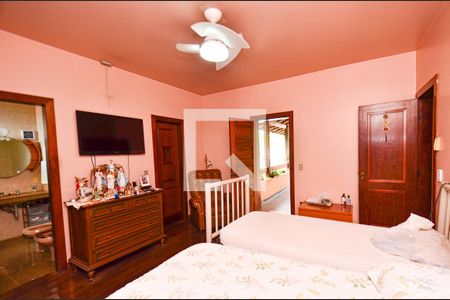 Casa para alugar com 351m², 4 quartos e 4 vagasQuarto3