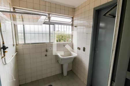 Apartamento para alugar com 75m², 3 quartos e 1 vagaÁrea de Serviço