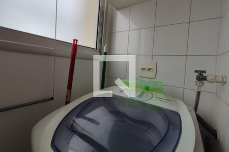 Apartamento à venda com 70m², 2 quartos e 1 vagaÁrea de Serviço