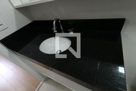 Apartamento para alugar com 64m², 1 quarto e 1 vagaBanheiro da Suíte - Pia