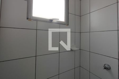 Banheiro de apartamento à venda com 2 quartos, 47m² em Lot. Parque Centenario, Campinas