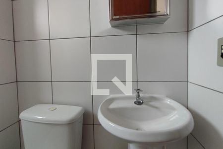 Banheiro de apartamento à venda com 2 quartos, 47m² em Lot. Parque Centenario, Campinas