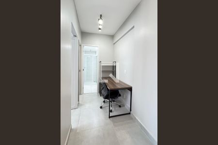 Corredor de apartamento para alugar com 2 quartos, 45m² em Bethaville I, Barueri