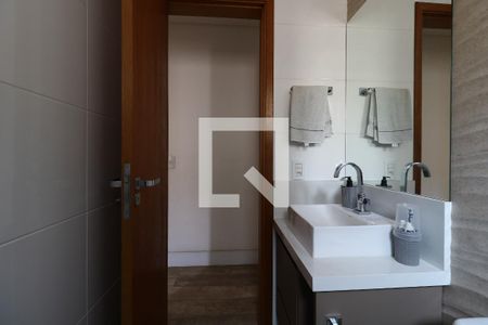 Apartamento à venda com 190m², 3 quartos e 2 vagasBanheiro da Suíte