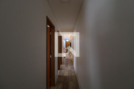 Apartamento à venda com 190m², 3 quartos e 2 vagasCorredor