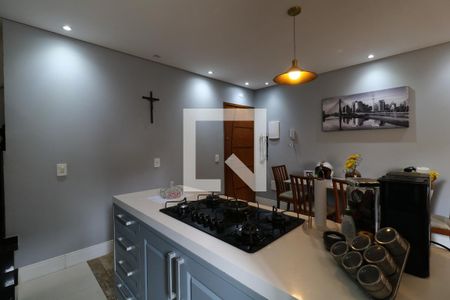 Apartamento à venda com 190m², 3 quartos e 2 vagasCozinha