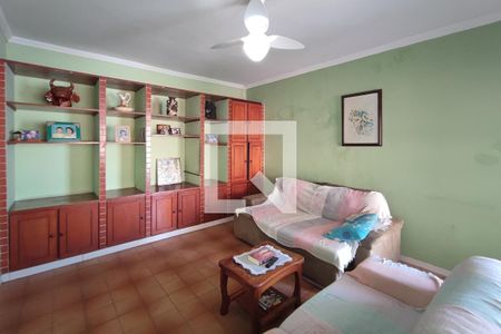 Casa à venda com 250m², 4 quartos e 3 vagasCasa 2 - Sala de Estar