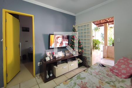 Sala de casa à venda com 4 quartos, 250m² em Jardim Campos Eliseos, Campinas