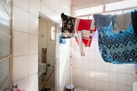 Casa à venda com 150m², 7 quartos e 2 vagasCasa 3 - Área de Serviço