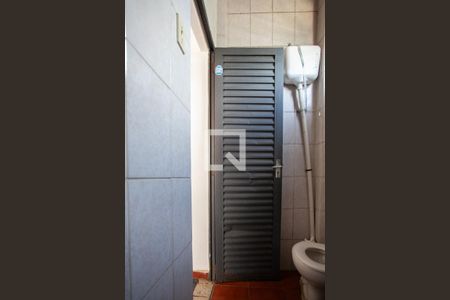 Casa à venda com 150m², 7 quartos e 2 vagasCasa 2 - Banheiro