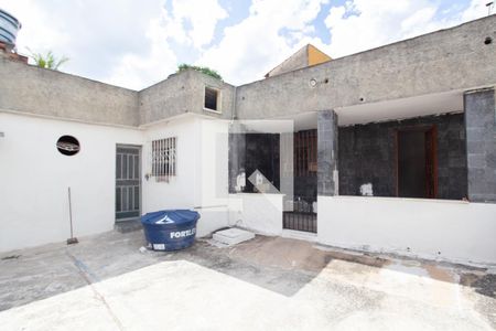 Casa à venda com 150m², 7 quartos e 2 vagasCasa 5