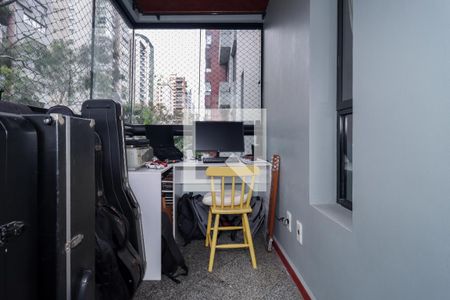 Apartamento à venda com 156m², 4 quartos e 3 vagasVaranda da Suíte 1