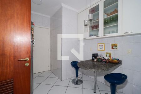 Apartamento à venda com 156m², 4 quartos e 3 vagasCozinha