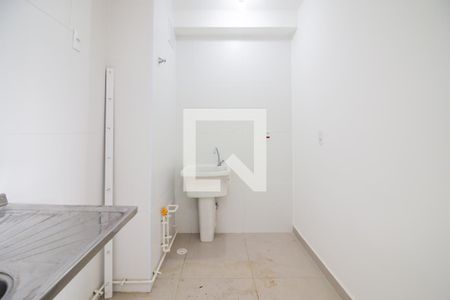Apartamento para alugar com 40m², 2 quartos e 1 vaga Apartamento para alugar com 40m², 2 quartos e 1 vagaCozinha e Área de Serviço