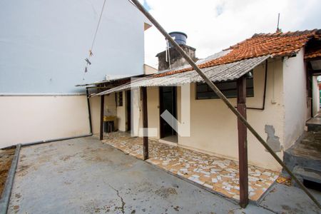 Casa à venda com 460m², 2 quartos e 2 vagasÁrea de serviço/Quintal