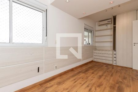 Apartamento à venda com 95m², 2 quartos e 2 vagasSuíte