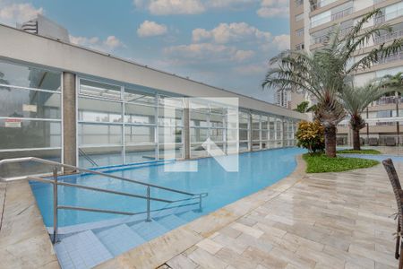 Apartamento à venda com 95m², 2 quartos e 2 vagasPiscina