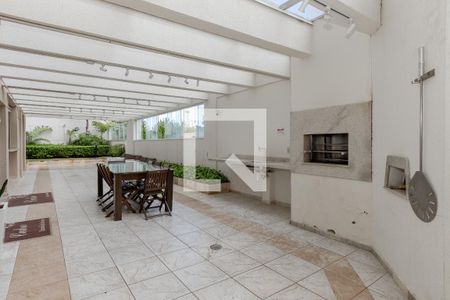 Apartamento à venda com 95m², 2 quartos e 2 vagasChurasqueira