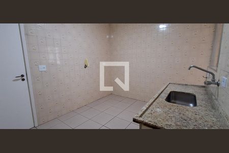 Apartamento à venda com 68m², 2 quartos e 1 vagaCozinha 