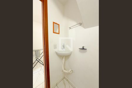 Casa para alugar com 87m², 2 quartos e 1 vagaLavabo