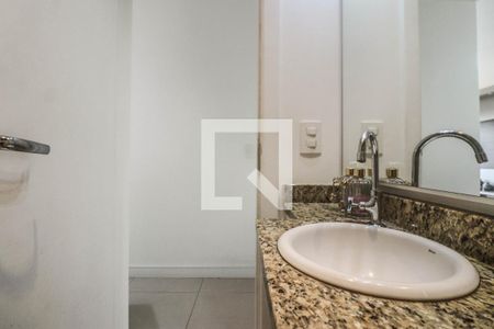 Lavabo de apartamento à venda com 3 quartos, 105m² em São João, Porto Alegre