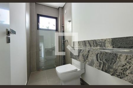 Apartamento à venda com 112m², 3 quartos e 2 vagasBanheiro da suíte