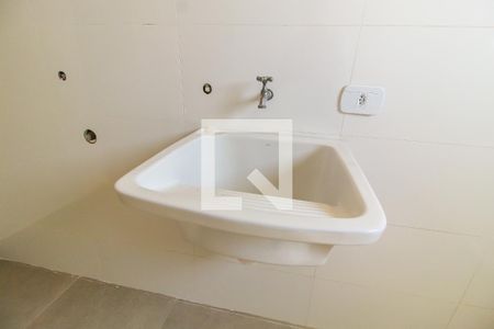 Casa à venda com 313m², 5 quartos e 5 vagas Casa à venda com 313m², 5 quartos e 5 vagasÁrea de Serviço