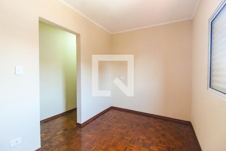 Casa à venda com 313m², 5 quartos e 5 vagas Casa à venda com 313m², 5 quartos e 5 vagasQuarto 4