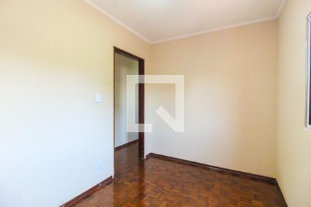Casa à venda com 313m², 5 quartos e 5 vagas Casa à venda com 313m², 5 quartos e 5 vagasQuarto 2