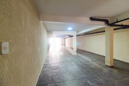 Casa à venda com 313m², 5 quartos e 5 vagas Casa à venda com 313m², 5 quartos e 5 vagasGaragem