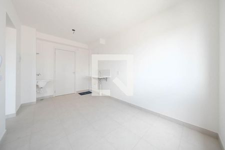 Sala/Cozinha de apartamento para alugar com 2 quartos, 32m² em Vila Ré, São Paulo