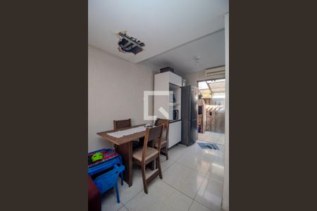 Cozinha de casa de condomínio à venda com 3 quartos, 67m² em Santa Tereza, Porto Alegre