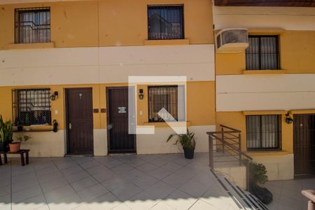 Vista de casa de condomínio à venda com 3 quartos, 67m² em Santa Tereza, Porto Alegre