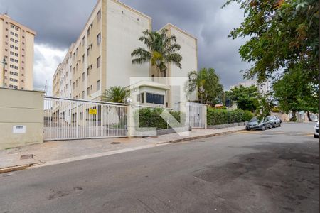 Apartamento à venda com 80m², 3 quartos e 2 vagas Apartamento à venda com 80m², 3 quartos e 2 vagasFachada