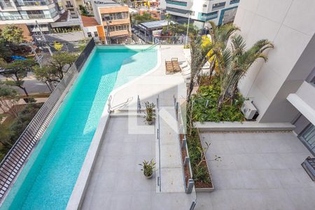 Studio à venda com 32m², 1 quarto e sem vaga Studio à venda com 32m², 1 quarto e sem vagaPiscina