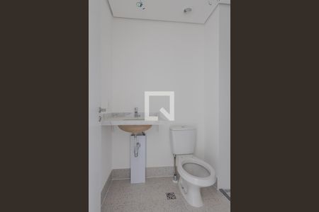 Banheiro de kitnet/studio à venda com 1 quarto, 32m² em Sumarezinho, São Paulo