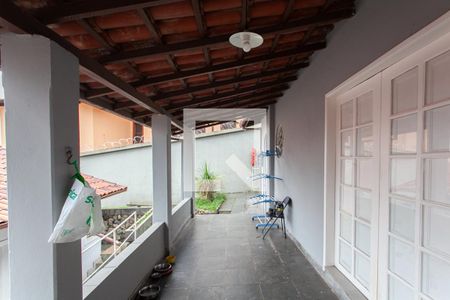 Casa à venda com 500m², 5 quartos e 3 vagasCasa 2 - Varanda da Sala