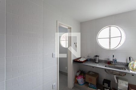 Casa à venda com 500m², 5 quartos e 3 vagasCasa 2 - Cozinha