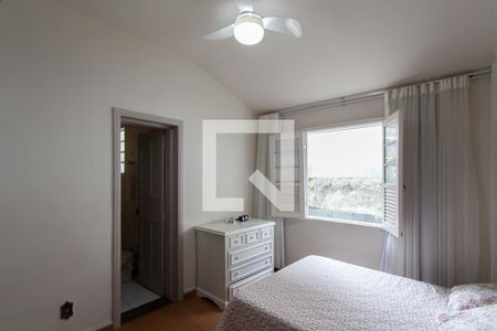 Casa à venda com 500m², 5 quartos e 3 vagasSuíte 2