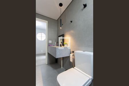 Casa à venda com 500m², 5 quartos e 3 vagasCasa 2 - Banheiro Social