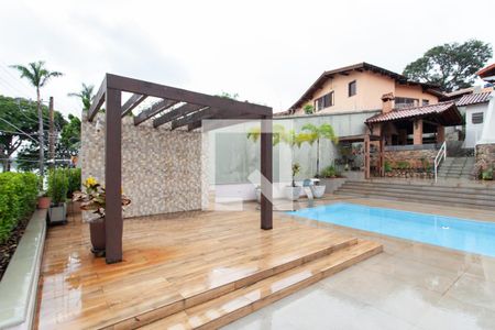 Casa à venda com 500m², 5 quartos e 3 vagasPiscina