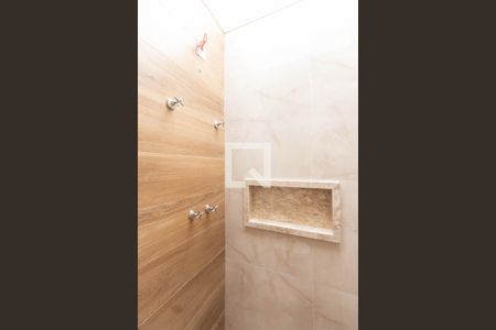 Casa à venda com 130m², 3 quartos e 3 vagasSuíte