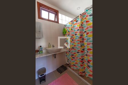 Casa à venda com 250m², 5 quartos e 3 vagasBanheiro da Suíte 1